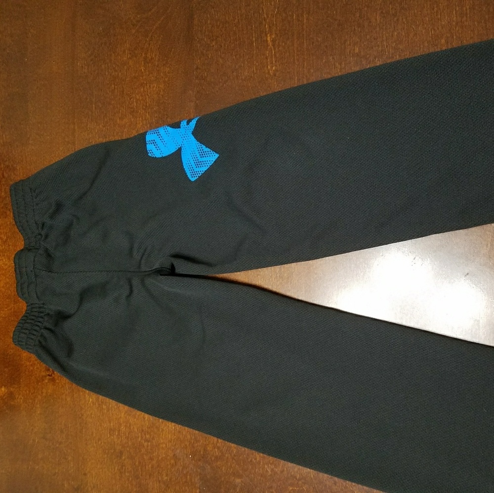 Under Armour pants
